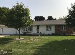 509 11th St SW, Humboldt, IA 50548