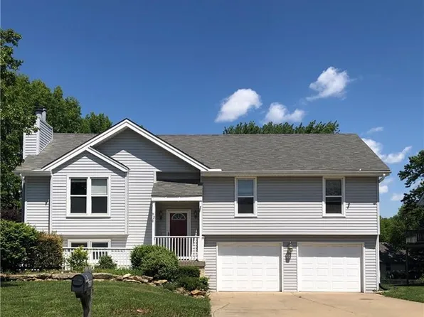 920 NE 108th St, Kansas City, MO 64155