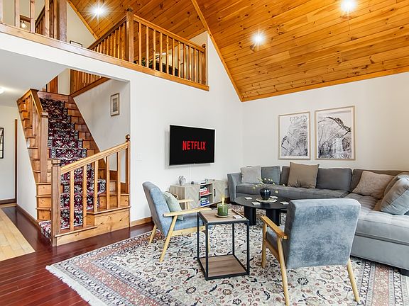 12th image of this home