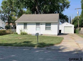 2627 N 36th St, Lincoln, NE 68504