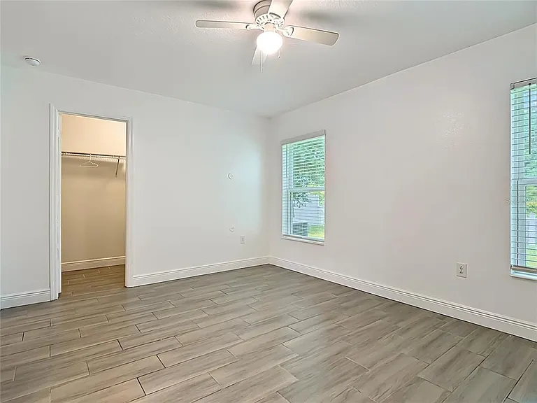 3040 Lakes Crest Ave — Photo 13