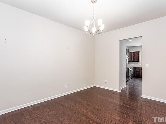 4th image of 410 Pintail Ct