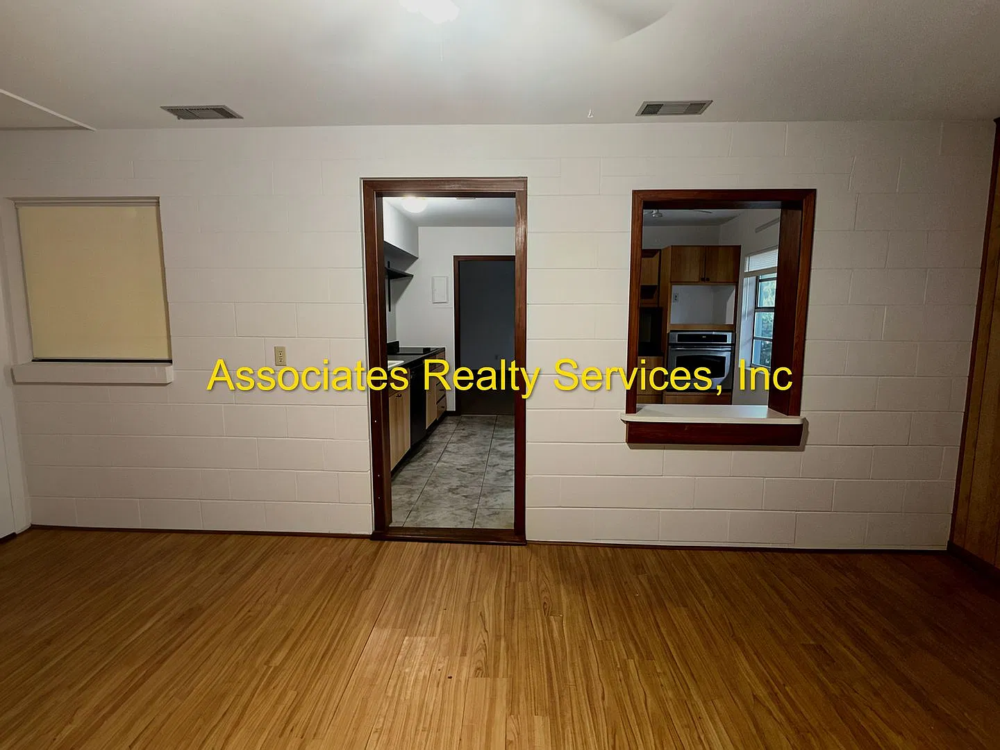 Bevis- Haythorne Heights - 911 — Photo 2