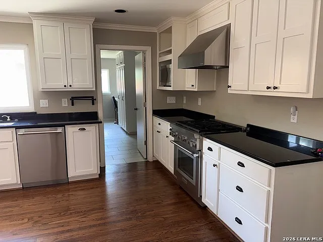 737 Morningside Dr — Photo 8