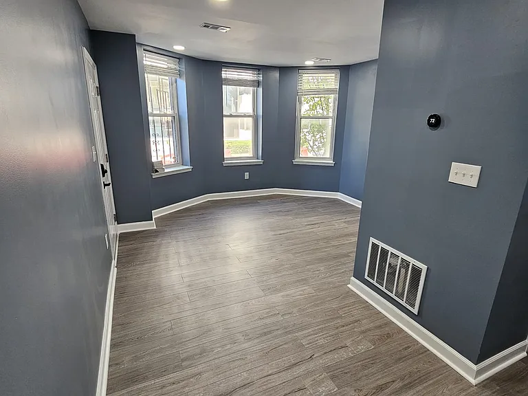 2647 N Charles St #1 — Photo 19