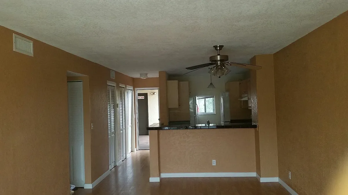 Building Photo - 7710 NW 50th St #304