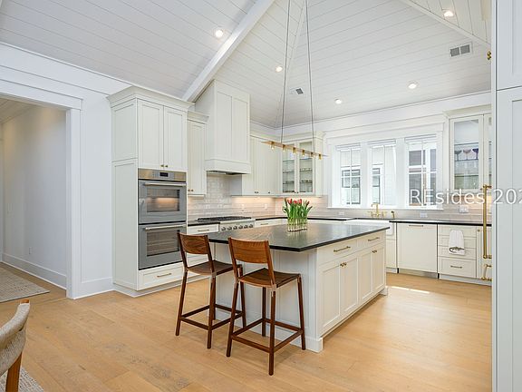 5th image of 119 Hunting Lodge Rd