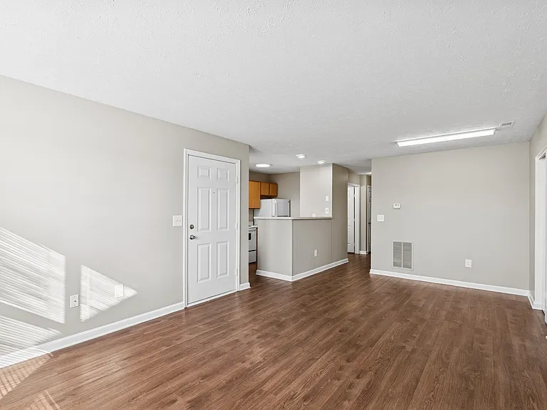 Waterfront Pointe — Photo 27