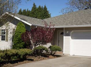 763 Saint Charles Place Rd, Hood River, OR 97031