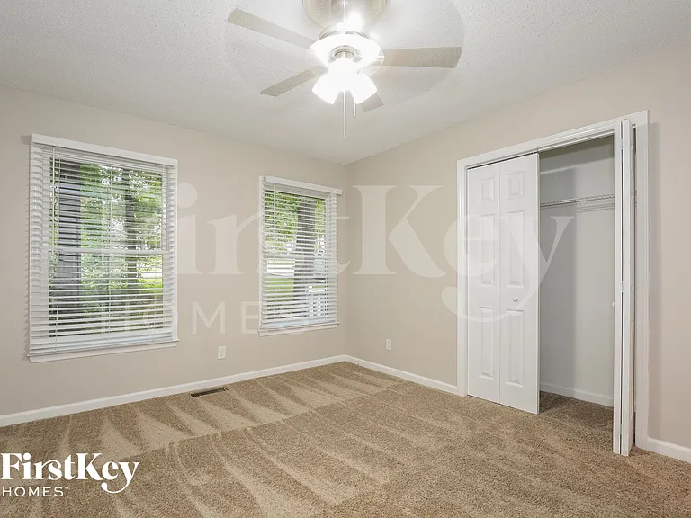 5021 Westhaven Ln — Photo 9