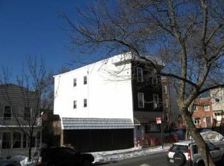 2 E 3rd St, New York, NY 11218