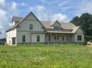 2330 S Hinton Rd, Southside, TN 37171