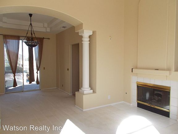 5th image of 17995 Pueblo Vista Ln