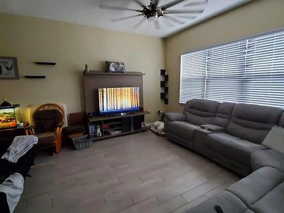 3rd image of 5531 Useppa Dr