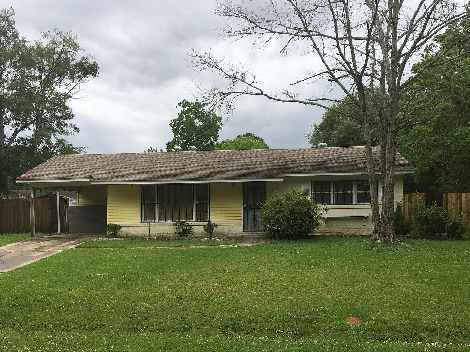 3909 Prima Vera Ln, Mobile, AL 36605 Zillow