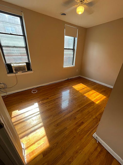 2148 Apt 2: Bedroom 1