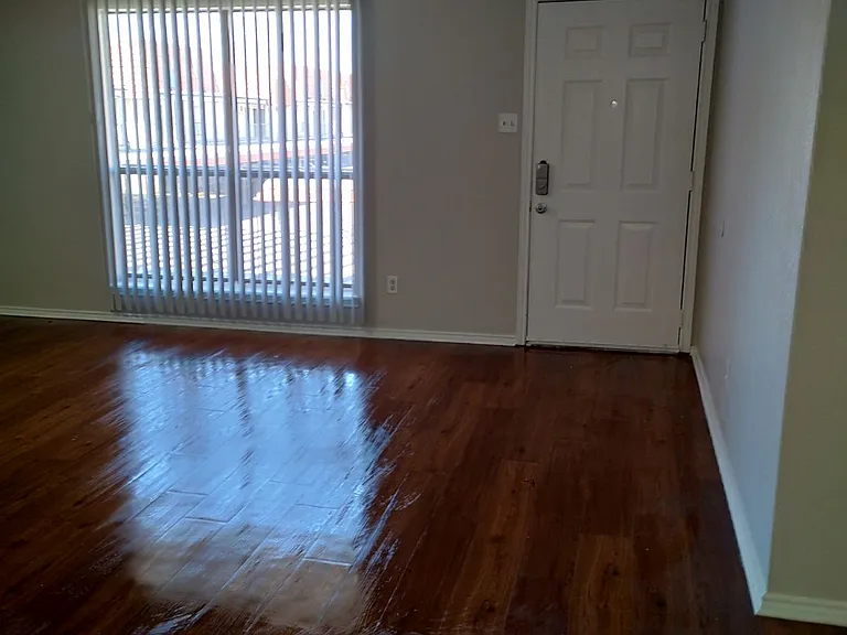 Lioving area 1 Bedroom
