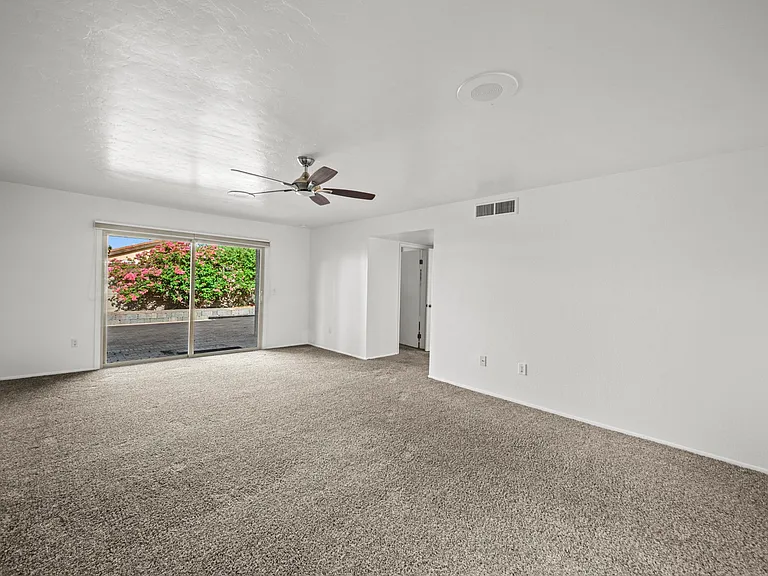 5733 N Camino De Las Estrellas — Photo 26
