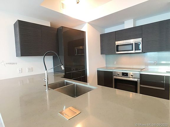 5th image of 1080 Brickell Ave Unit 2104