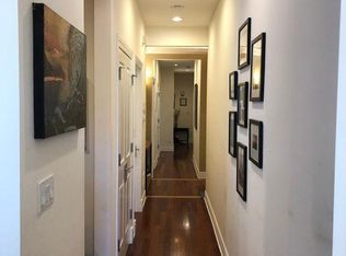 3060 N Clybourn Ave APT 2S, Chicago, IL 60618