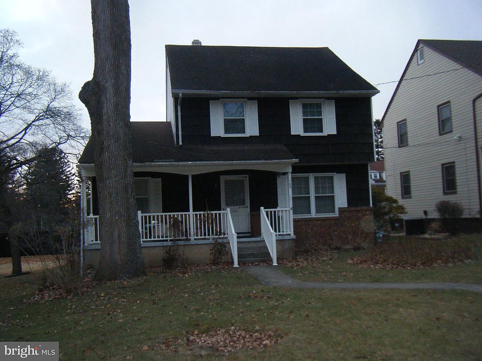 2nd image of 109 Cornwall Ave