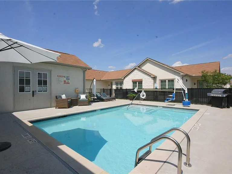 2400 Louis Henna Blvd #108 — Photo 20