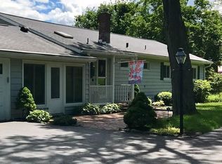 959 Upland Dr, Elmira, NY