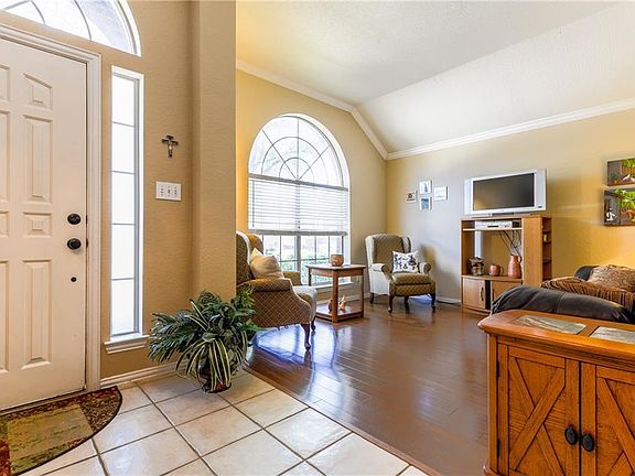 5th image of 6549 Scottsdale Way