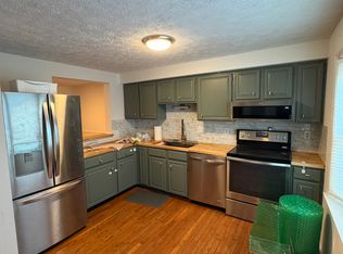 13213 Custom House Ct, Fairfax, VA 22033