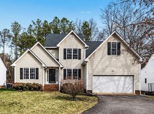 12407 Petersburg St, Chester, VA 23831