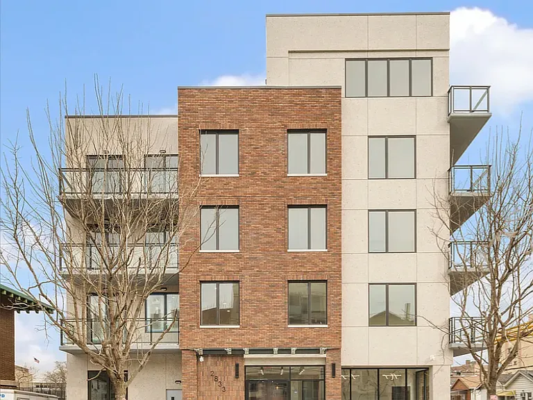 2833 Brighton 3 St #4C — Photo 7