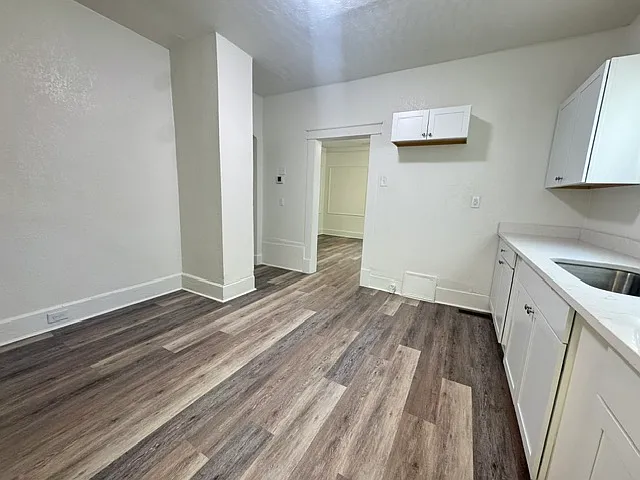 2309 Willard St — Photo 6