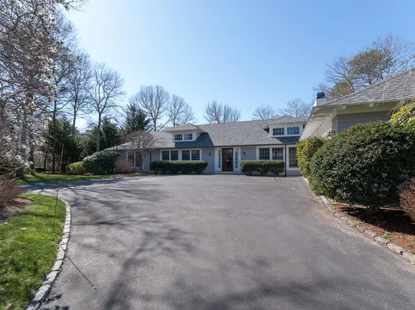 8 Teal Circle, Mashpee, MA 02649