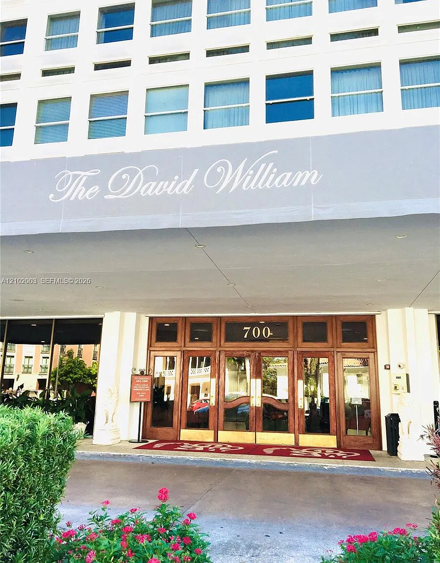 David William Hotel Condo — Photo 1