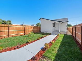 8620 Graham Ave, Los Angeles, CA 90002