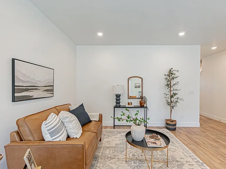 521 Tap Root Dr — Photo 5
