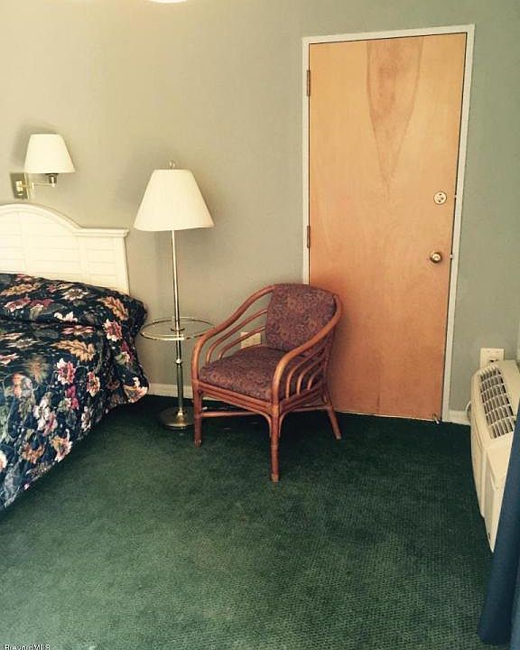 2nd image of 2180 Country Club Dr #201