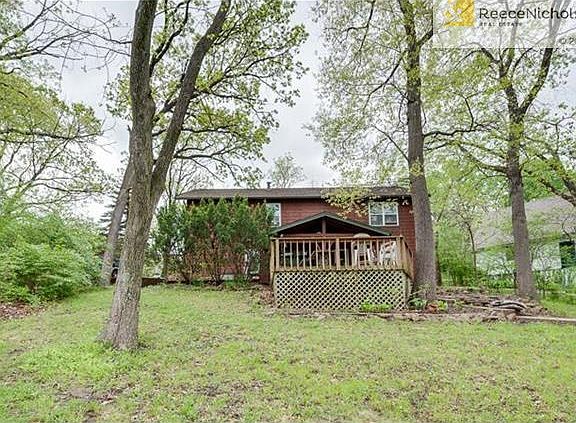 WATERFRONT VIEW OF THIS LAKESIDE RETREAT, imagine a lake in your yard