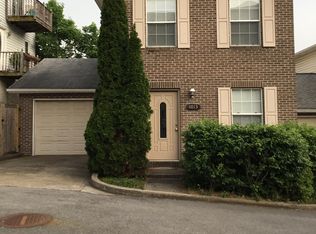 1013 Elkins Dr, Morgantown, WV 26505