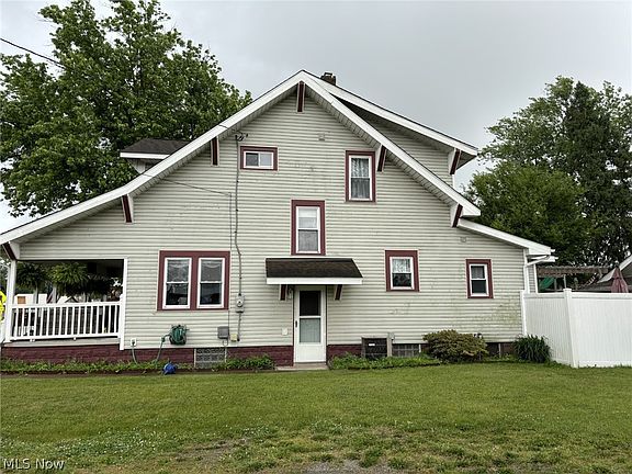 2nd image of 310 S Wooster Ave