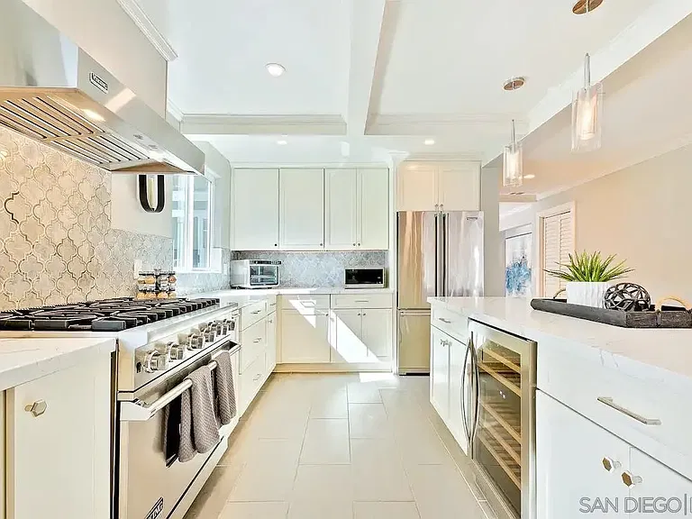 7904 Calle De La Plata — Photo 22