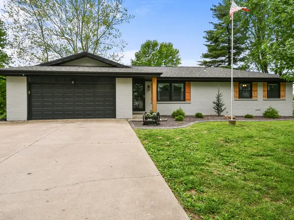 6074 W Farm Road 94, Springfield, MO 65803