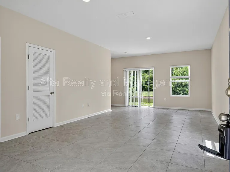 7759 Legacy Trl — Photo 4