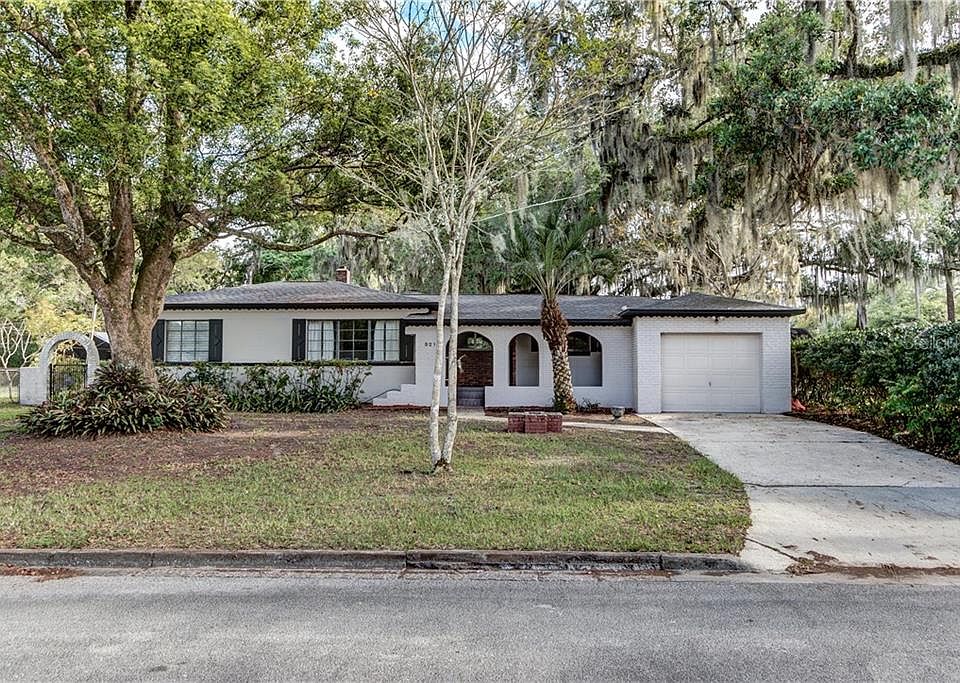1st image of 821 Escambia Dr