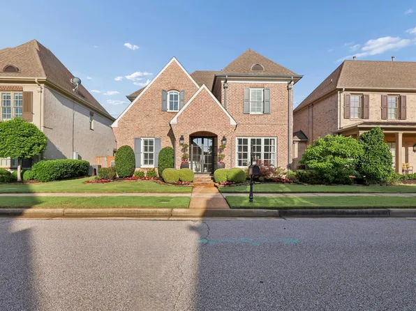 1861 Enclave Hollow Ln E, Germantown, TN 38139