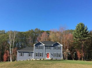 7 Pond St, Mendon, MA 01756
