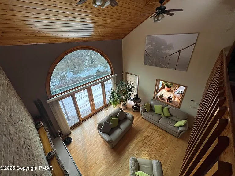 520 Maxine Dr — Photo 24