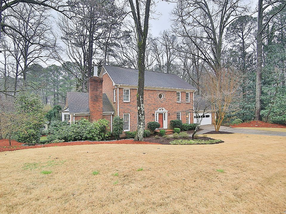 1st image of 2142 Fox Hound Pkwy
