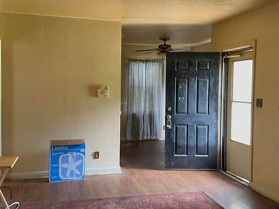 4th image of 123 Brookwood Rd W