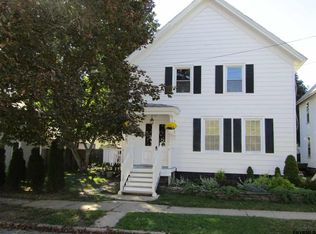 53 Mechanic St, Ballston Spa, NY 12020